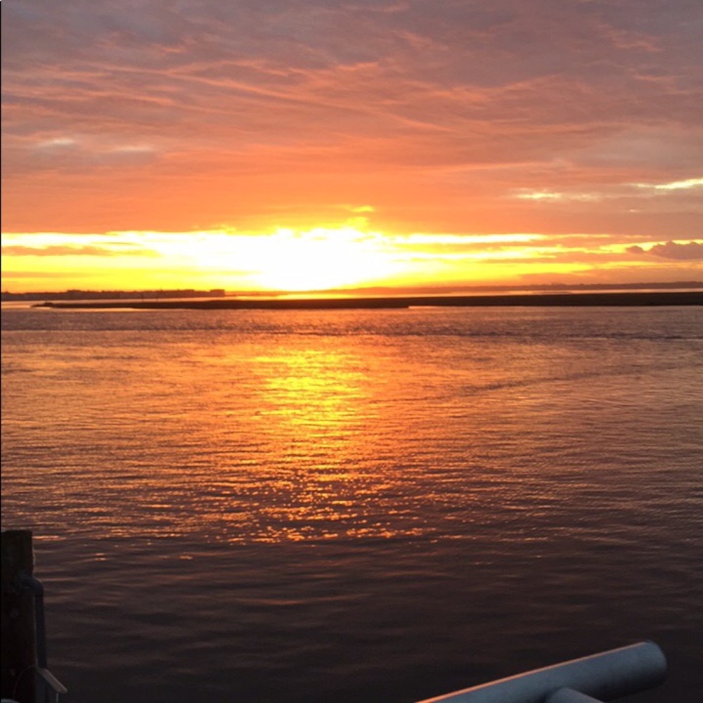 Meet your Posher, Ev